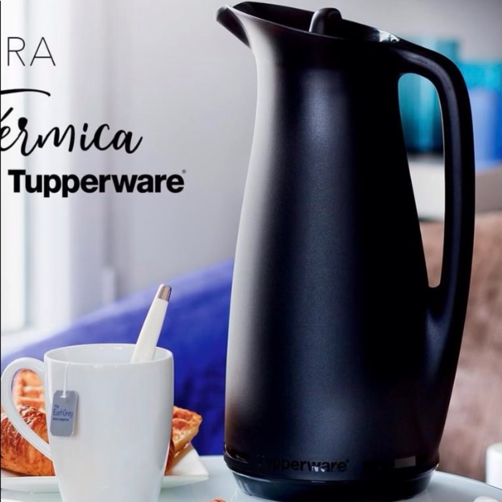 Tupperware Therm CoffeeTop Hot Beverage Pitcher